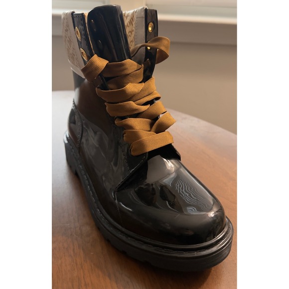See By Chloe Luxury Black Glossy Logo Rain Boots Lace Up Combat Booties Size 8 - Picture 6 of 16